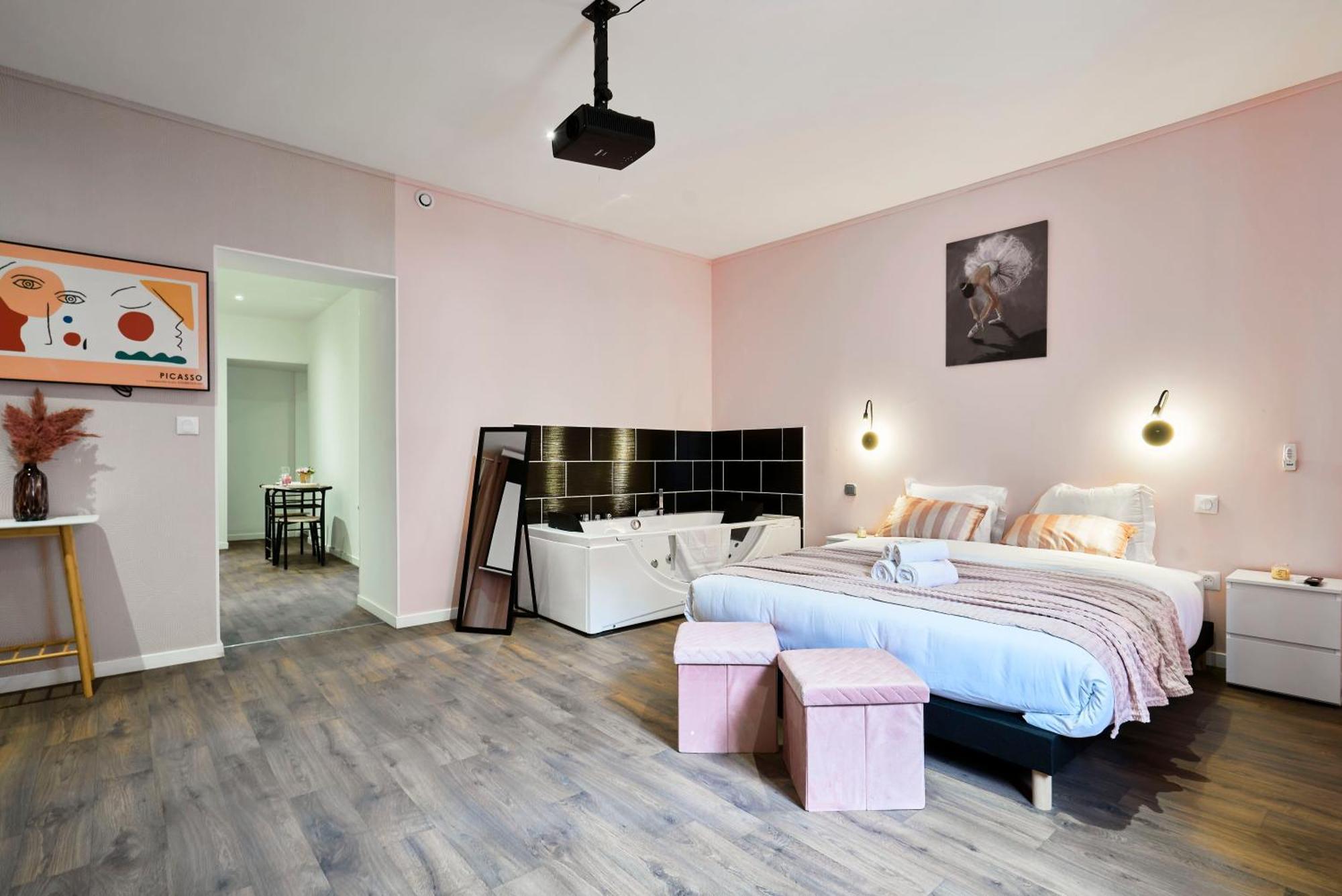 Ng Prestige L Lille L Tourcoing - Bouvines - Balneo & Cuisine Apartment Екстериор снимка